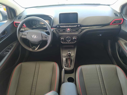 Imagem 10 de 14 de Hyundai Hb20x Diamond 1.6 (aut) (flex)