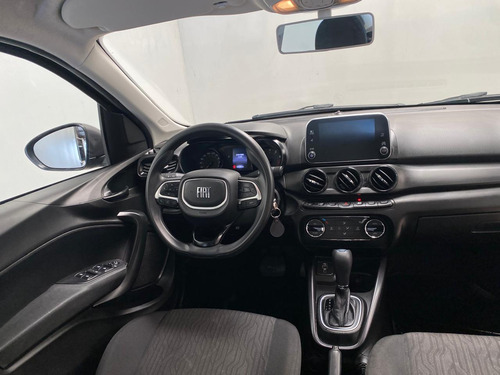 Fiat Cronos 1.3 Drive Cvt