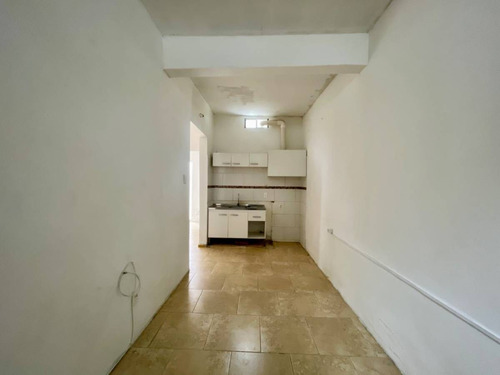 Venta Casa 3 Dormitorios Y Garaje La Teja Con Renta