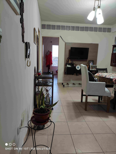 Imagen 3 de 20 de Departamento 2 Amb Venta Caseros Centro