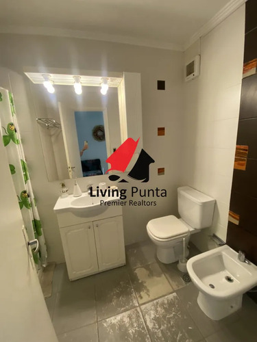 Apartamento En Brava Para Alquilar