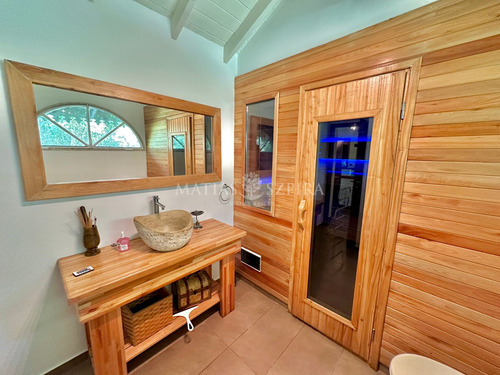 Casa En Venta En El Moro