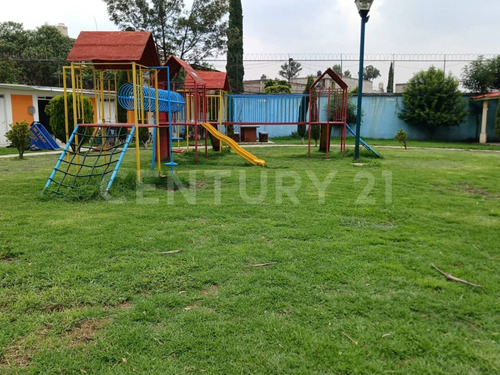 Departamento En Venta, Lomas Estrella, Iztapalapa. Cdmx