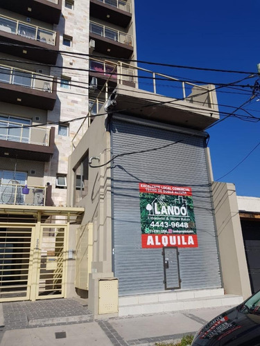 Local En Venta Haedo Avenida Gaona Metro Bus - Doble Altura