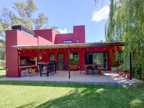Areco - El Tropezon - Excelente Casa 3 Dorm - Pileta