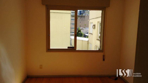 Imagem 12 de 19 de Apartamento Com 2 Dormitórios Em Porto Alegre - Ap1149