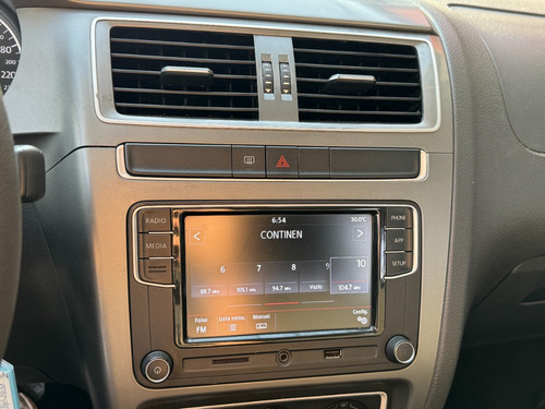 Volkswagen Fox 1.6 Connect Total Flex 5p 5 marchas