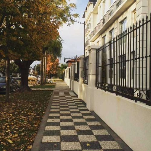 Imagen 2 de 9 de Departamento En Venta En Ituzaingo Norte