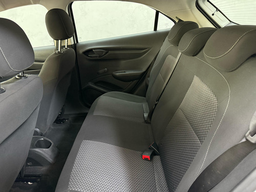 Chevrolet Onix Onix Hatch Joy 1.0 8V Flex 5p Mec.