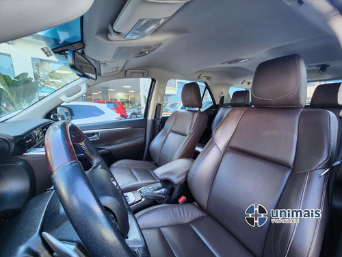Toyota Hilux SW4 2.7 SRV 7 LUGARES 4X2 16V FLEX 4P AUTOMÁTICO