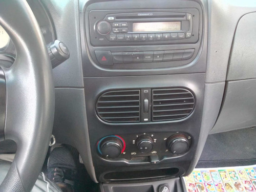 Fiat Strada Cabine Simples 2015 S/ Entrada