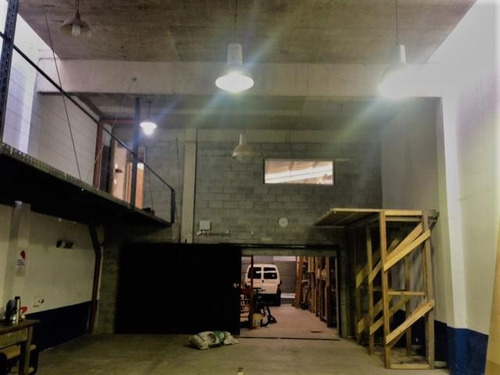 Imagen 7 de 15 de Galpón 320 M2 - Retasado - Barracas