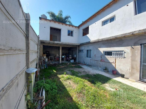 Imagen 2 de 19 de Departamento 4 Ambientes Venta Ituzaingo