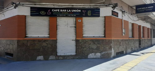 Local Esquina A Mts Del Paster Y De 8 De Octubre, Serrato Y Asilo