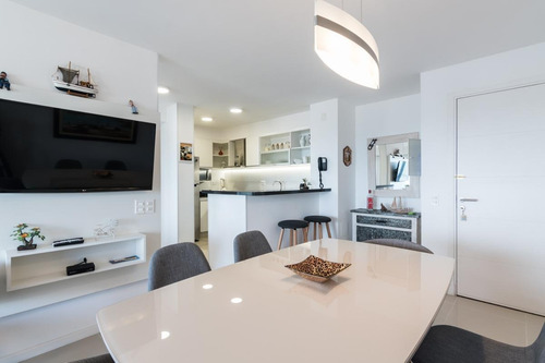 Imagen 10 de 15 de Apartamento En Alquiler En Edificio Arenas Del Mar 2 Con Increíble Vista