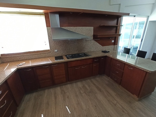 Imagen 14 de 25 de Adriana Atienzo Vende | Moderna Casa En Guataparo Country Club (foc-648)