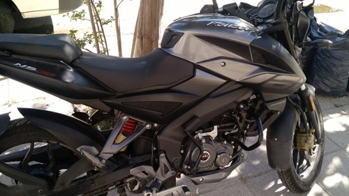 Bajaj Rouser Ns 160