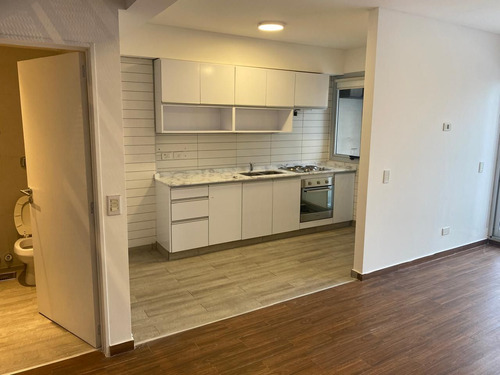 Departamento En Venta En Parque Chacabuco