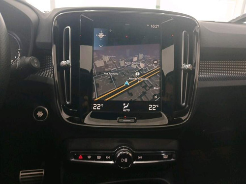 Volvo XC40 1.5 T5 RECHARGE R-DESIGN GEARTRONIC