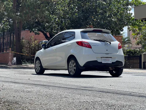 Mazda 2 1.5 15hm1c