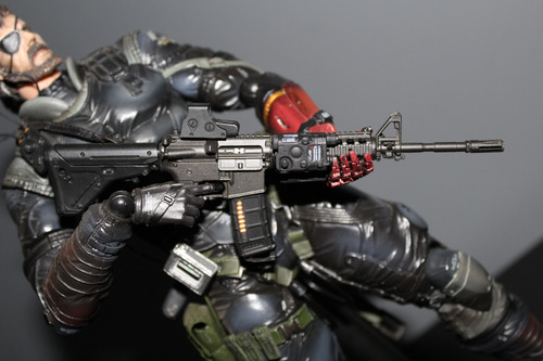 Venom Snake Metal Gear Solid V Play Arts Kai Original