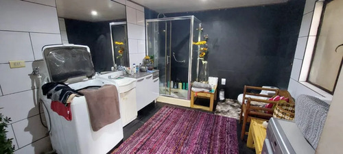 Casa Para Uso Comercial 5d 2b 4e 1b Sector Ex Matadero Chig.
