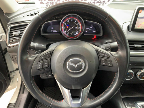 Imagen 12 de 14 de Mazda Mazda 3 Sedan 2.5 S Grand Touring Aut 2015