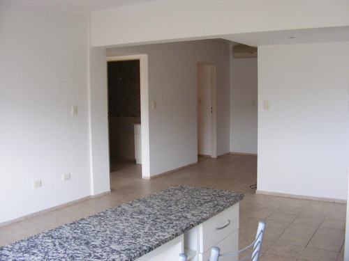 Imagen 3 de 14 de Vendo Departamento 3 Ambientes En Almagro