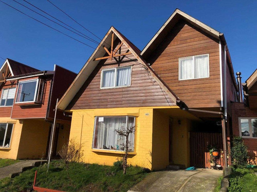 Oportunidad Casa + Departamento Puerto Varas -
