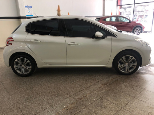 Peugeot 208 1.6 Feline Pack Cuir 2016 Financiamos
