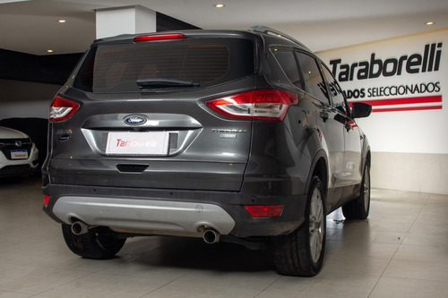 Imagen 6 de 14 de Ford Kuga Titanium 2.0l Ecoboost Awd Taraborelli Usados #