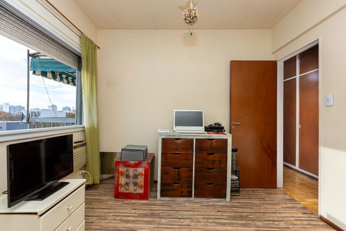 Venta Dpto 3 Amb C/ Balcon Y Cochera- Permuta
