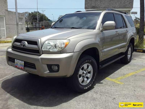 Toyota 4runner Sr5-automática