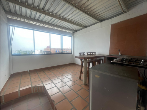 Se Vende Posada 800m² La Guaira