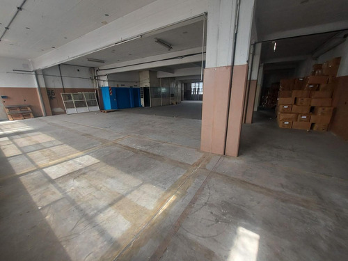 Imagen 22 de 30 de Edificio Industrial / Comercial / Depósito De 6.600 M2 En Almagro Sur