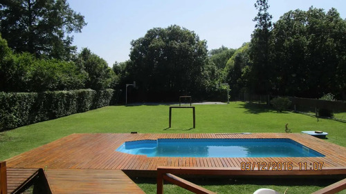 Imagen 1 de 24 de Casa Quinta Cabaña, Pileta, Cancha De Basquet Y Futbol, Parrilla, Juegos De Niños. **no Alquilo Por Día*