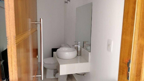 Sobrado Residencial À Venda, Caxangá, Suzano. - So0236