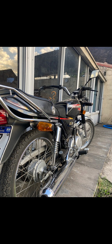 Suzuki Ax 100 2018