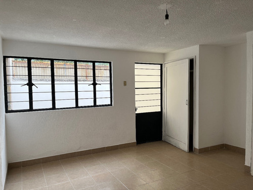 Renta Inmueble En Colonia Periodistas, Pachuca, Hidalgo