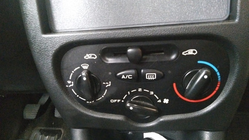 Peugeot 207 1.4 Xr Flex 5p
