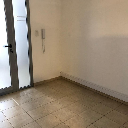 Vendo Oficina 31 Mts ( B° Cerro De Las Rosas )