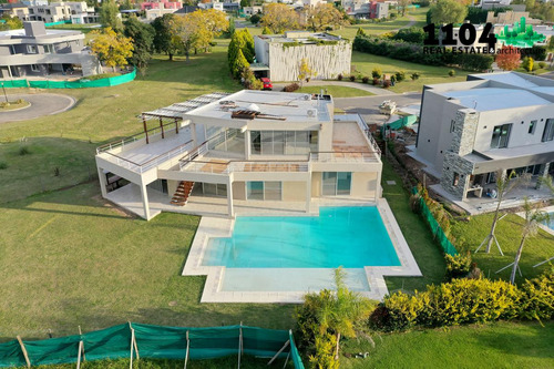Casa En Venta O Alquiler Haras Santa Maria El Atardecer 5 Ambientes