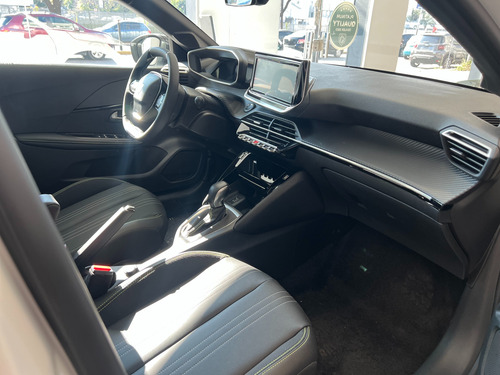 Peugeot 208 1.0T Gt