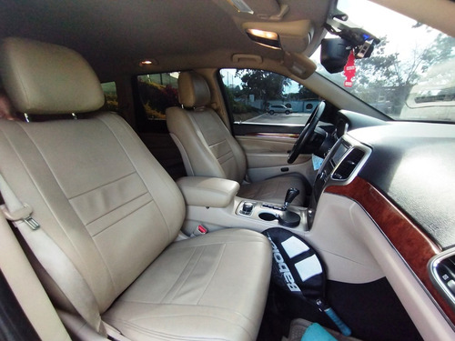 Imagen 7 de 11 de Jeep Grand Cherokee Limited 2011 V8 4x4 Automático