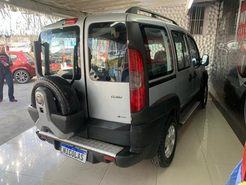 Imagem 5 de 14 de Fiat Doblò Adventure Locker 1.8 16v (flex)