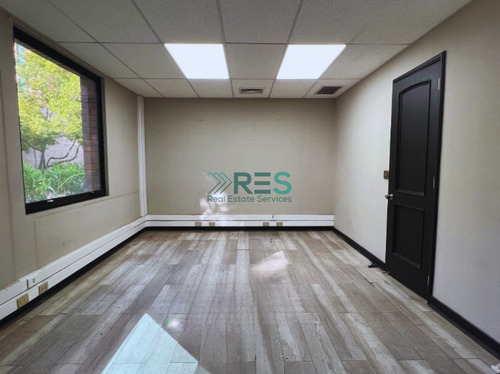 Oficina En Arriendo En Providencia