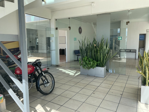Alquiler Edific 3 Plantas En Block Sobre Panamericana, Pilar