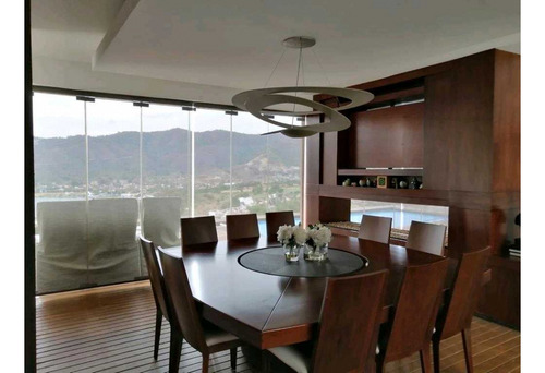 Casa En Renta En Valle De Bravo Con Vistas Panoramicas