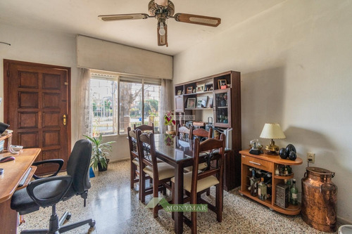 Imagen 2 de 20 de Casa Lagomar Venta 4 Dormitorios Buenos Aires Y Danubio 2 Casas + Apto + Barbacoa Ideal Residencial