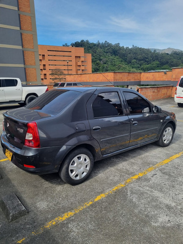 Renault Logan 1.6 Expression 2012